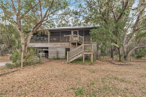 8056 Sw Horse Creek Rd, Arcadia, FL, 34266-3802 | Card Image