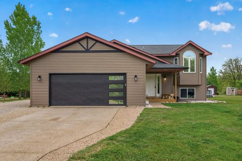 14216 314th Ave Nw, Princeton, MN, 55371-3704 | Card Image