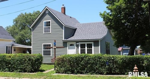 632 E 9th St, Kewanee, IL, 61443-1421 | Card Image