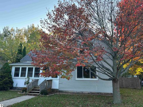 203 Adams St, East Tawas, MI, 48730-1502 | Card Image