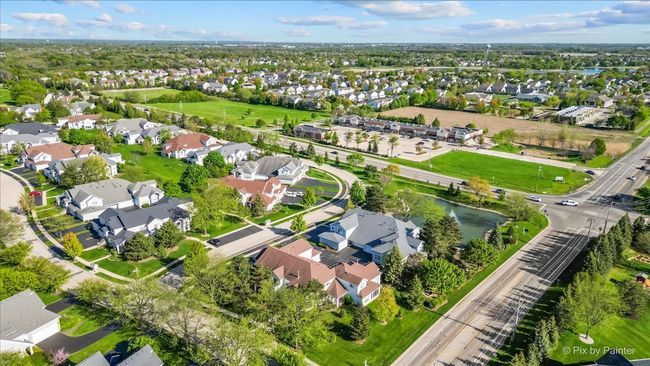 9531 Lenox Ln, Townhouse with 2 bedrooms, 2 bathrooms and 2 parking in Village Of Lakewood IL | Image 11