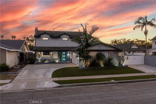 7830 E Ring St, Long Beach, CA, 90808-3153 | Card Image