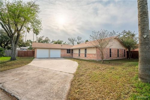 508 Hibiscus Ave, McAllen, TX, 78501-1876 | Card Image