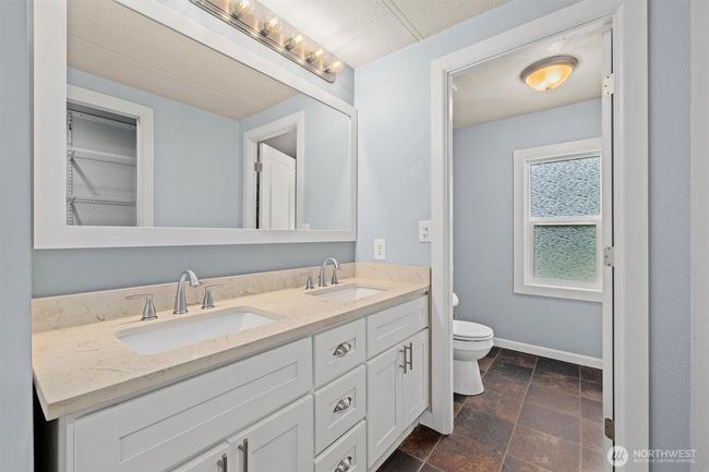 22011 167 Th St E, House other with 3 bedrooms, 2 bathrooms and 4 parking in Orting WA | Image 14