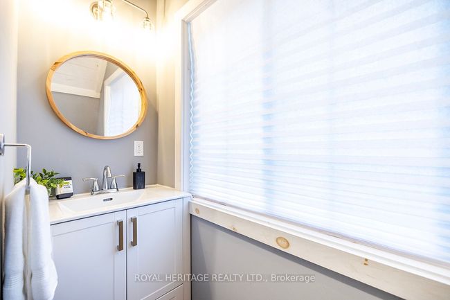 5119 Halstead Beach Rd, House other with 2 bedrooms, 3 bathrooms and 6 parking in Hamilton Township ON | Image 42