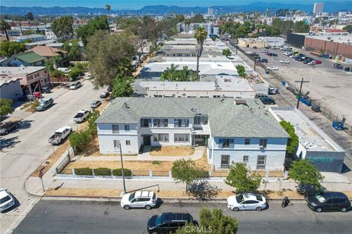 2367 W 18th St, Los Angeles, CA, 90015-3572 | Card Image