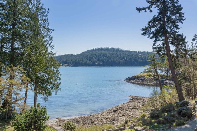 630 Dinner Bay Road, House other with 12 bedrooms, 8 bathrooms and 12 parking in Mayne Island BC | Image 28