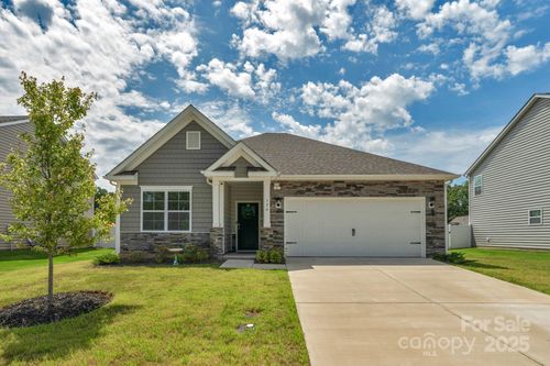 124 Hickory Ridge Dr, Locust, NC, 28097-0166 | Card Image