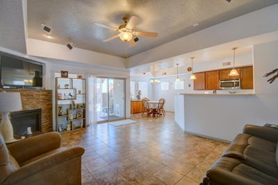 6275 Azaleas Road Nw, House other with 3 bedrooms, 2 bathrooms and null parking in Albuquerque NM | Image 3