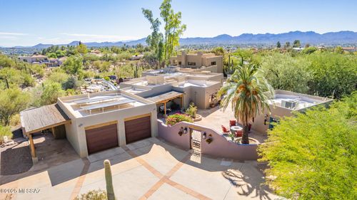 5525 N Oracle Rd, Tucson, AZ, 85704-3821 | Card Image