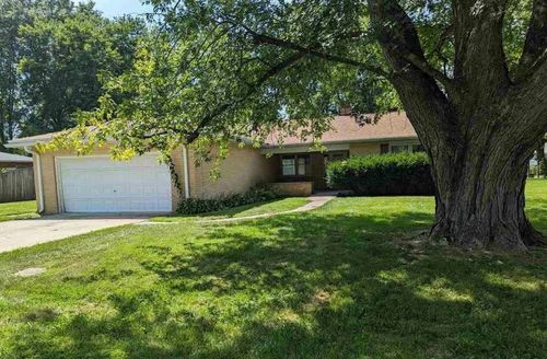 1832 N North Court Street, Sullivan, IN, 47882 | Card Image