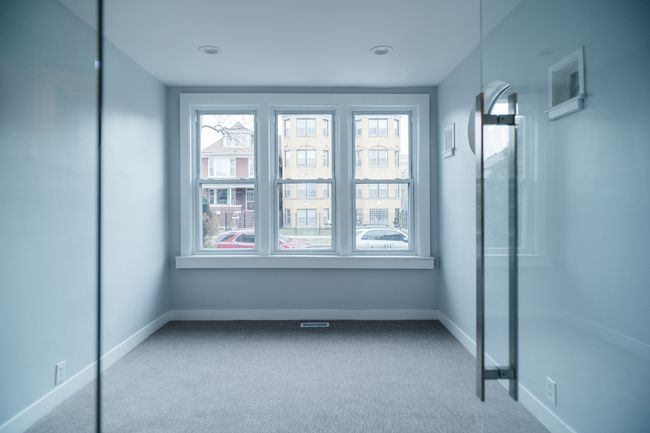 41 N Lotus Ave, House other with 5 bedrooms, 2 bathrooms and 4 parking in CHICAGO IL | Image 14