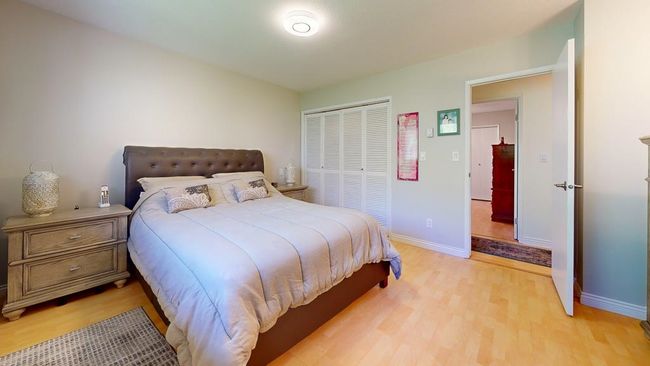 8024 Southwood Rd, House other with 3 bedrooms, 2 bathrooms and 2 parking in Halfmoon Bay BC | Image 14