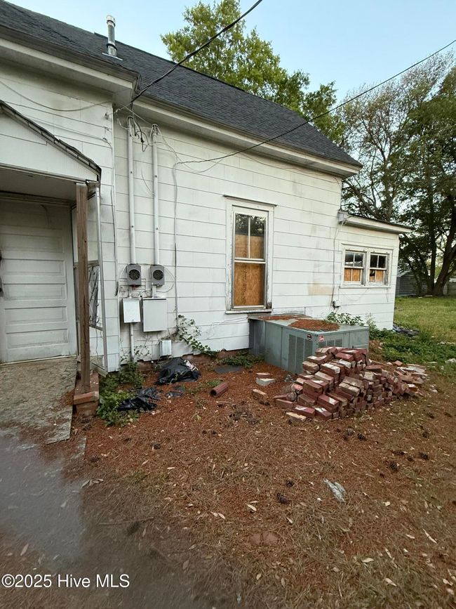 317 Mcdonald Ave, House other with 3 bedrooms, 0 bathrooms and null parking in Hamlet NC | Image 5