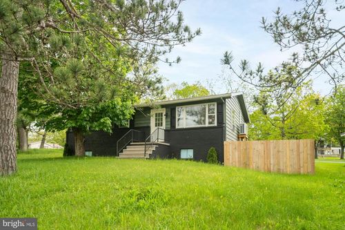 413 D St, OAKLAND, MD, 21550-3203 | Card Image