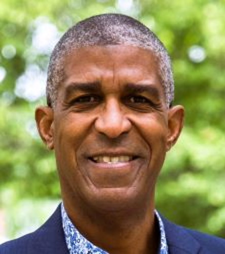 Luis L