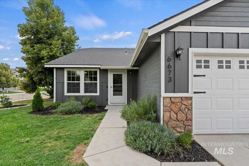 6673 S Warwickshire Ave, Boise, ID, 83709-5261 | Card Image