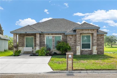 1918 Meadow Way Dr, Mission, TX, 78572-7728 | Card Image