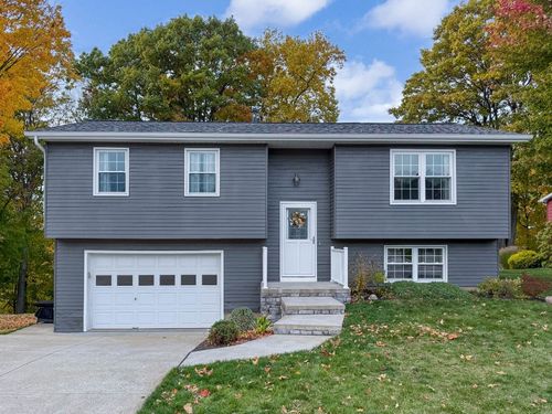 89 Eaton Dr, North East, PA, 16428-1009 | Card Image