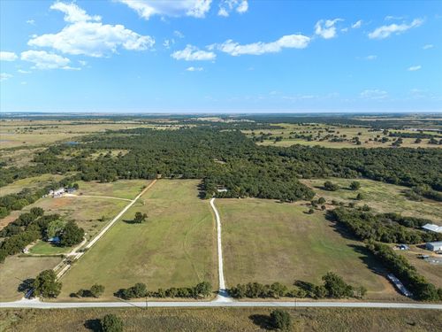 2210 Cardwell Rd, Ringgold, TX, 76261-5119 | Card Image