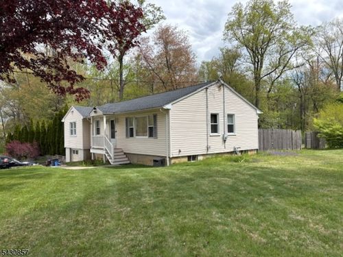 2 Canfield Ave, Randolph, NJ, 07869-1807 | Card Image
