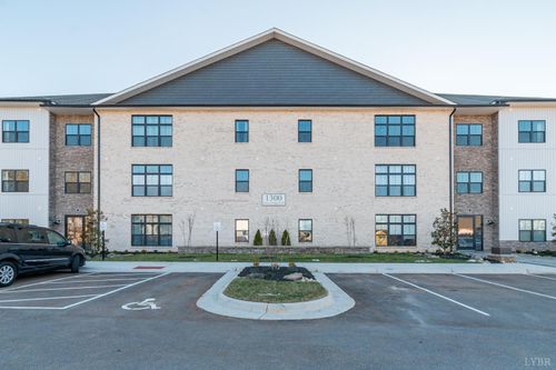 101-1300 Stoney Ridge Boulevard, Forest, VA, 24551 | Card Image