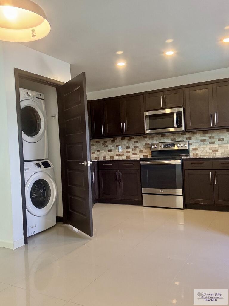 Residential Lease in Brownsville 5
