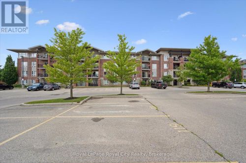 212-37 Goodwin Dr, Guelph, ON, N1L0E6 | Card Image
