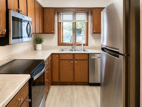 210 Swanton Road, Madison, WI, 53714 | Card Image