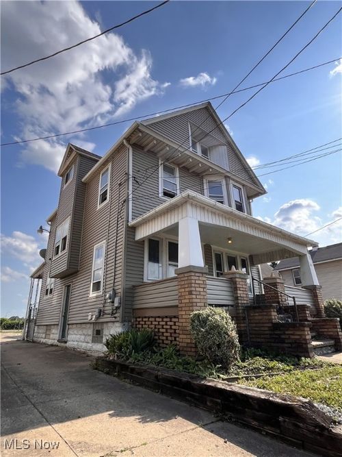 202 E Voris St, Akron, OH, 44311-1508 | Card Image