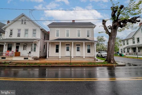 83-81-83 E Main St, NEWMANSTOWN, PA, 17073-9079 | Card Image