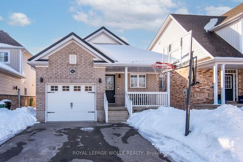 46 Spring Wagon Lane, Elmira, ON, N3B3M9 | Card Image