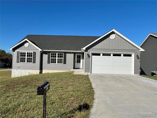 422 Holtgrewe Farms Loop, Washington, MO, 63090-6556 | Card Image