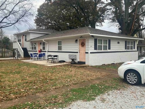 1504 Oakwood Ave Ne, Huntsville, AL, 35811-2207 | Card Image