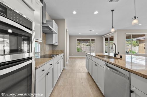 945 Dutch Oven Ln, Mesquite, NV, 89034-1235 | Card Image