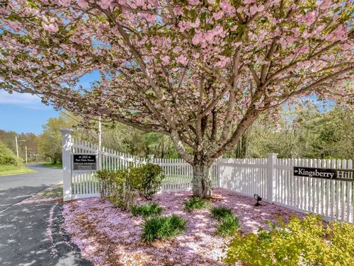 16-283 East Main, Norton, MA, 02766 | Card Image