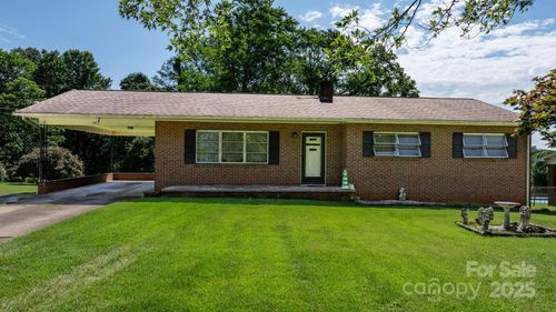 204 Whitley Rd, Morganton, NC, 28655-4138 | Card Image