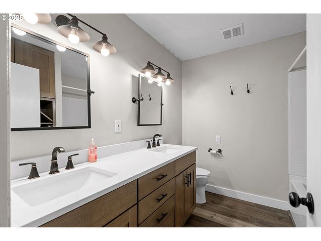1524 Sw 44 Th St, House other with 4 bedrooms, 3 bathrooms and 2 parking in Pendleton OR | Image 22