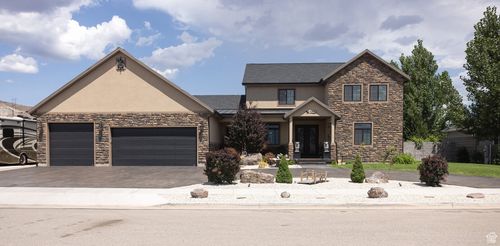 902 Southern Hills Vis, Richfield, UT, 84701-4900 | Card Image