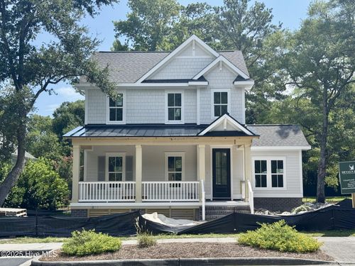 9118 E Lake Rd, Calabash, NC, 28467-2771 | Card Image
