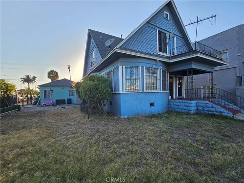 1601 Pine Ave, Long Beach, CA, 90813-1821 | Card Image