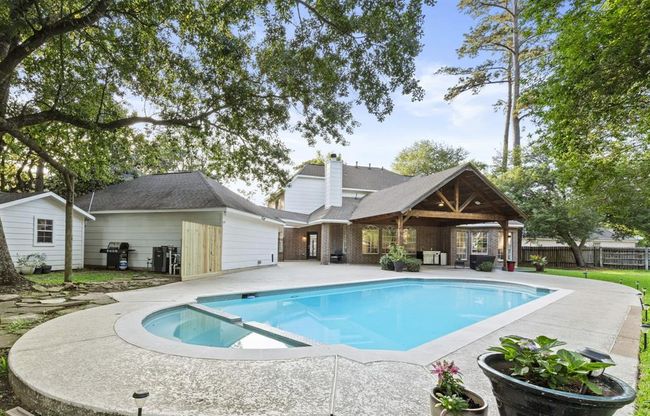 6503 Ambercrest Ct, House other with 5 bedrooms, 4 bathrooms and 3 parking in Spring TX | Image 39
