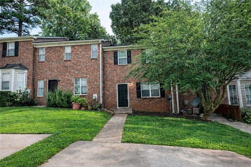 7215 Crestside Dr, Austell, GA, 30168-7023 | Card Image