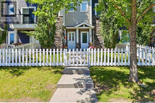 300 Marina Dr, Chestermere, AB, T1X0P6 | Card Image