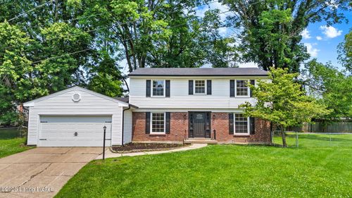 10200 Hearthstone Ct, Louisville, KY, 40272-2909 | Card Image