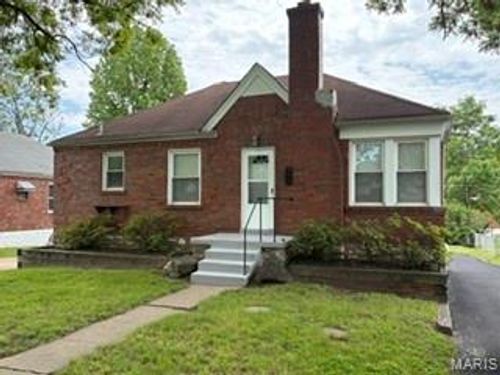 2146 Fairhaven Dr, Jennings, MO, 63136-5012 | Card Image