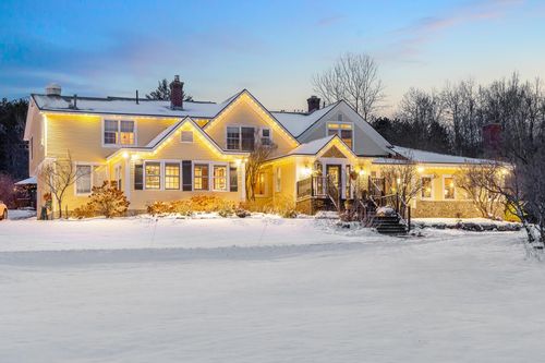54 Red Clover Ln, Mendon, VT, 05701-6849 | Card Image