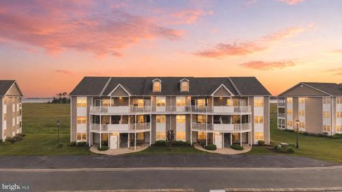 57-6-37448 Pettinaro Dr, OCEAN VIEW, DE, 19970-3943 | Card Image