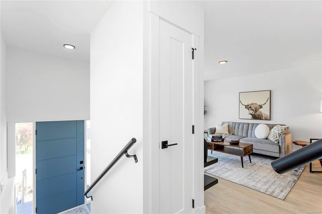 104 - 340 2 Nd Ave, Townhouse with 3 bedrooms, 3 bathrooms and 1 parking in Ladysmith BC | Image 8