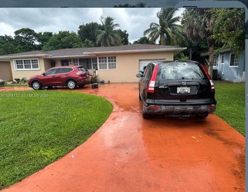 14365 Nw 15th Dr, Miami, FL, 33167-1119 | Card Image
